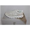 Image 2 : QC Cloud 6 (White)