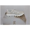 Image 3 : QC Cloud 6 (White)