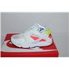 Image 2 : Nike Air Huarache W (White/Volt-Bright Crimson)