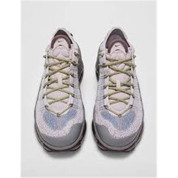 Nike Air Max Flyknit Venture (Platinum Violet/Earth)