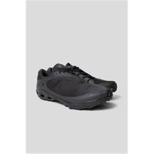 QC Cloudventure Peak PAF (All Black)