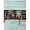 Image 1 : VINTAGE MILIITARY REGIMENTAL BADGE COLLECTION