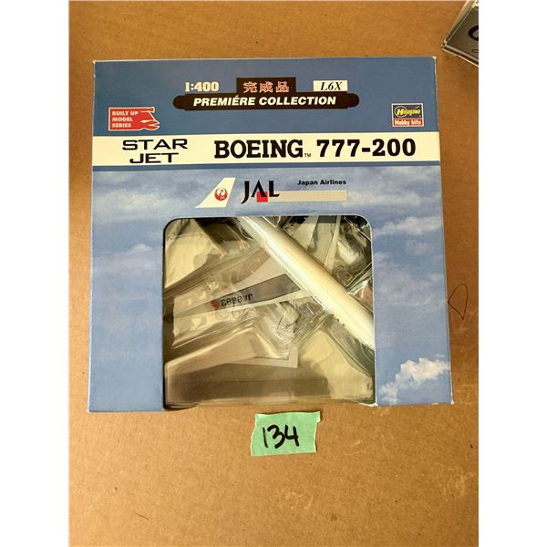 HASEGAWA 1:400 JAL BOEING 777-200 MODEL AIRPLANE DIECAST