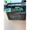 Image 1 : MINICHAMPS BMW 318 1975 GREEN DIECAST MODEL CAR IN BOX DIECAST