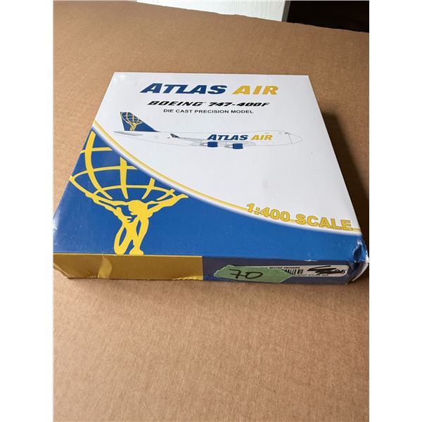 ATLAS AIR BOEING 747-400F 1:400 MODEL AIRPLANE DIECAST