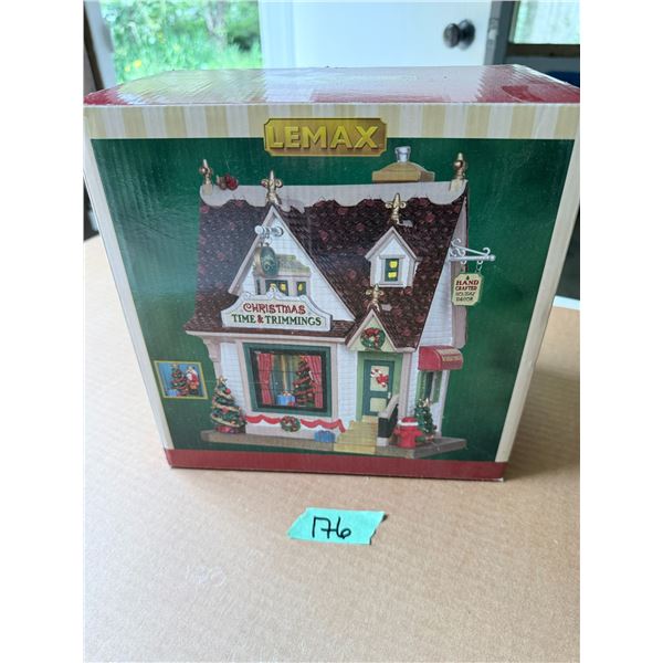 LEMAX LIGHTED BUILDING CHRISTMAS TIME & TRIMMINGS