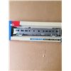 Image 2 : WALTHERS HO SCALE 85' BUDD TAVERN-OBS CAR SANTA FE 932-6505