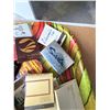 Image 7 : MIXED LOT OF VINTAGE MATCHBOOKS AND MATCHBOX COVERS