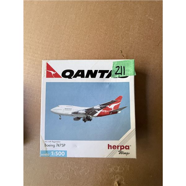 HERPA WINGS QANTAS BOEING 747SP 1:500 DIECAST MODEL AIRPLANE