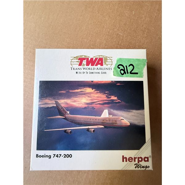 HERPA WINGS TWA BOEING 747-200 DIECAST MODEL AIRPLANE