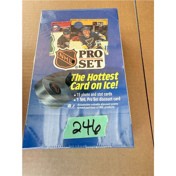NHL PRO SET 1990 SERIES 1 HOCKEY CARDS BOX (SEALED)