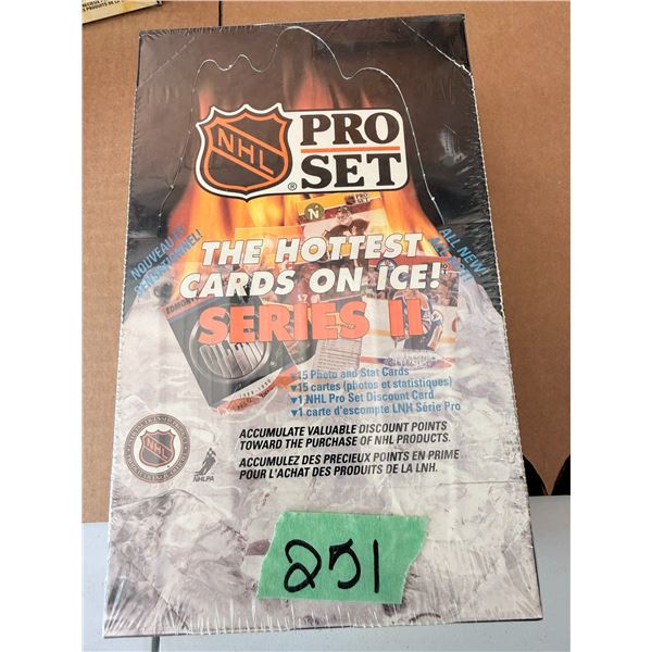 NHL PRO SET 1990 SERIES II HOCKEY CARD BOX (SEALED)