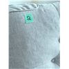 Image 2 : GRAY TUFTED UPHOLSTERED RECLINER ARMCHAIR