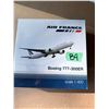 Image 1 : AIR FRANCE BOEING 777-300ER 1:400 DIECAST MODEL AIRPLANE