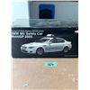 Image 1 : KYOSHO BMW M5 SAFETY CAR 1:18 DIECAST MODEL CAR BNIB