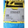 Image 3 : 183 PCS STANLEY PROFESSIONAL GRADE MECHANICS TOOL SET