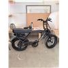 Image 1 : ON RESERVE ELECTRIC KNAAP  FAT TIRE E-BIKE  WITH CHAERGER, BATTERY AND TOOLKIT