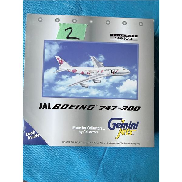 GEMINIJETS JAL BOEING 747-300 1:400 DIECAST MODEL AIRPLANE