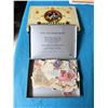 Image 1 : MIXED LOT OF POSTAGE STAMPS AND VINTAGE TIN BOXES