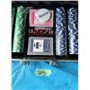 Image 3 : POKER CHIP SET WITH CASE, DEALER BUTTON, DICE AND PLAYING CARDS BRAND NEW