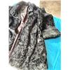 Image 3 : BLACK FUR-LINED LAURA PLUS COAT 3/4 LENGTH