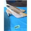 Image 3 : PAIR OF WOMEN'S TWO-TONE SLINGBACK HEELS (SIZE 8)