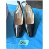 Image 1 : LIZ CLAIBORNES BLACK WOMENS SLINGBACK HEELS (SIZE 8)