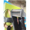 Image 3 : NATURALIZER PRIYA  BLACK LEATHER DRESS SANDALS  SIZE 6.5