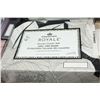 Image 2 : Kingsdown Royale Duvet Cover Set - White & Black