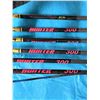 Image 8 : QUEST COMPOUND BOW WITH ARROWS AND CAMOUFLAGE CASE LEFT HANDED