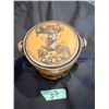 Image 2 : OLD ENDLISH DAYS CERAMIC CROCK WITH LID AND HANDLES