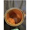 Image 3 : OLD ENDLISH DAYS CERAMIC CROCK WITH LID AND HANDLES