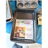 Image 5 : MIXED LOT OF BAKEWARE, MUFFIN TINS AND CAKE PANS BRAND NEW