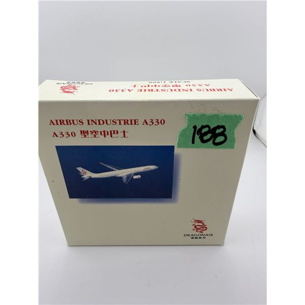 DRAGONAIR AIRBUS INDUSTRIE A330 1:400 DIECAST MODEL AIRPLANE