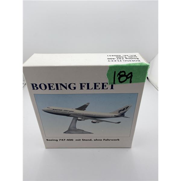 BOEING 747-400 DIECAST MODEL AIRPLANE
