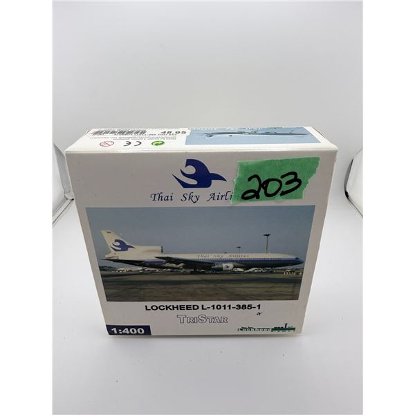 THAI SKY AIRLINES LOCKHEED L-1011-385-1 TRISTAR 1:400 DIECAST MODEL AIRPLANE