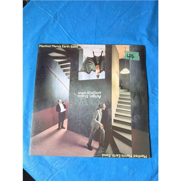 MANFRED MANN'S EARTH BAND ANGEL STATION VINYL RECORD