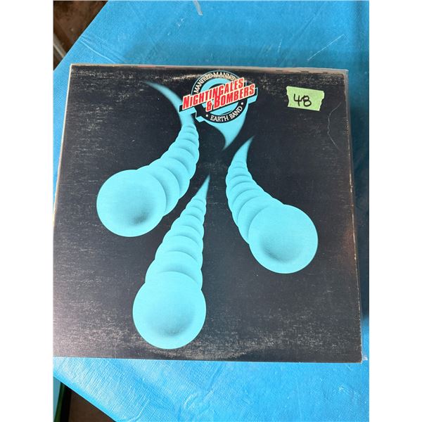 MANFRED MANN'S EARTH BAND NIGHTINGALES & BOMBERS 1 GREEN HANDWRITTEN STICKER VINYL RECORD