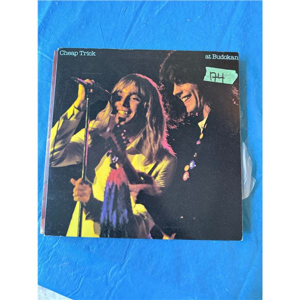 CHEAP TRICK AT BUDOKAN VINYL RECORD