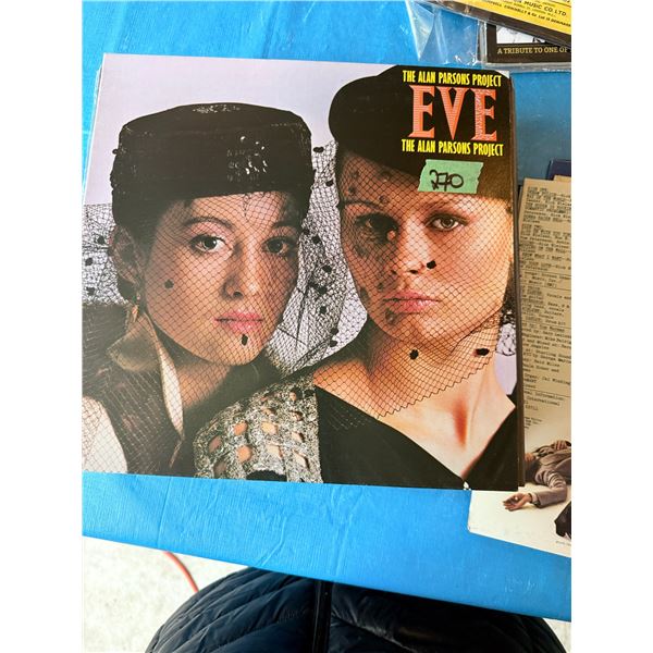 VINYL RECORD LOT FEATURING THE ALAN PARSONS PROJECT EVE