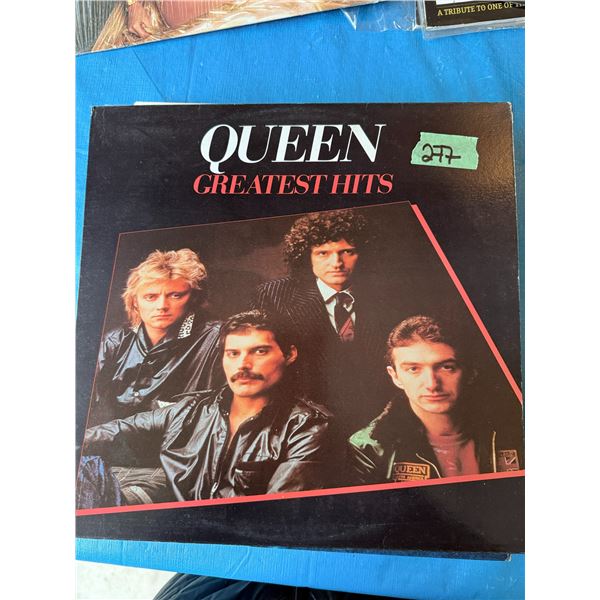 QUEEN GREATEST HITS VINYL RECORD