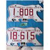 Image 1 : NORTHWEST TERRITORIES 1981 2 LICENSE PLATE PAIR