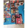 Image 4 : MIXED LOT ACTION FIGURES AND DIECAST VEHICLES