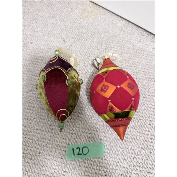 THE BOMBAY CHRISTMAS ORNAMENT COLLECTIBLE HOLIDAY DECOR