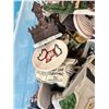 Image 2 : MIXED LOT CHRISTMAS VILLAGE AND HOLIDAY DECORATIONS