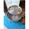 Image 5 : MIXED KITCHEN HOUSEHOLD LOT