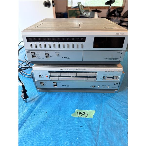 SANYO VTT 481; VPR 4800 2 COMPONENTS VINTAGE AUDIO/VIDEO COMPONENT LOT