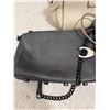 Image 2 : MIXED LOT OF HANDBAGS