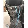 Image 2 : BLACK AURA PRO SNOWBOARD BOOTS