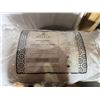 Image 2 : Kingsdown Royale Antimicrobial Pillow – White